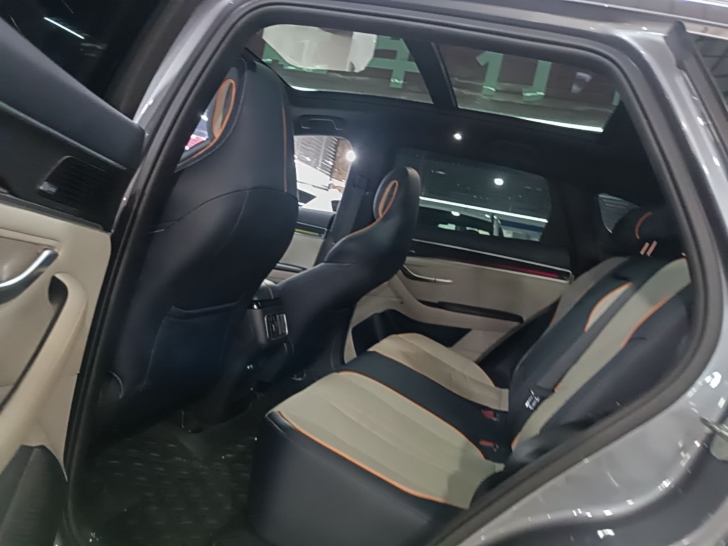 BYD Song PLUS New Energy 2021 DM-i 51KM Prestige Model - Executive — снимка 20