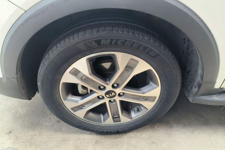 Used Kia Sportage R 2018 2.0L Automatic Smart Luxury Version China V Standard Exterior 4