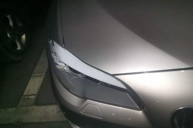 Used BMW 5 Series 2013 520Li Elegant Edition Right Front Headlight