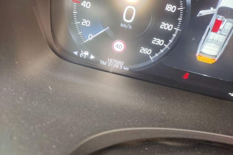 Used Volvo S90 2017 T5 Prestige Edition Odometer Close Up