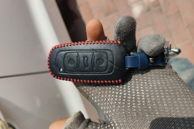 Used Geely Auto Vision X6 2016 1.8L Manual Luxury Model
