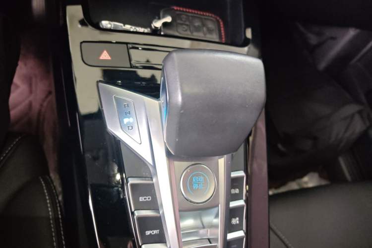 Used BYD Yuan New Energy 2019 EV535 High-Energy Leading Edition Gear Lever