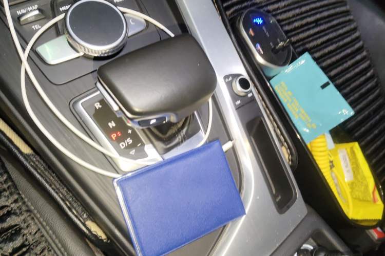 Used Audi A4L 2018 30th Anniversary Edition 40 TFSI Fashion Model
