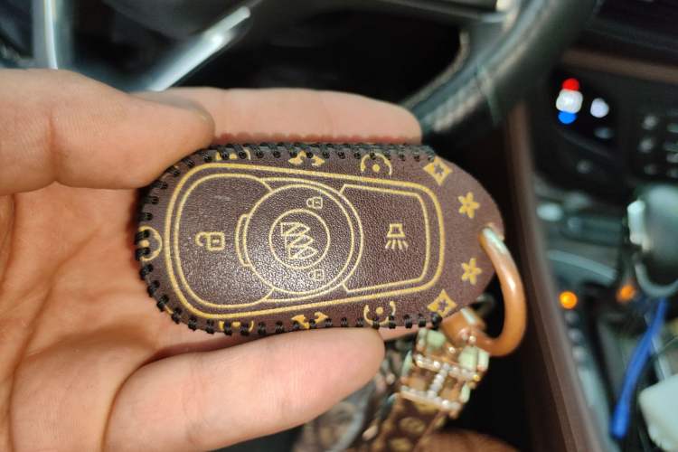 Used Buick Envision 2017 20T Two-Wheel Drive Elite Version Vehicle Key