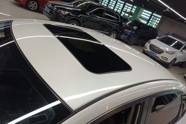 Used Nissan Sylphy 2021 Classic 1.6XL CVT Luxury Edition Roof