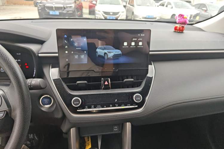 Used Toyota FRONTLANDER 2023 2.0L Smart Electric Hybrid Dual-Engine Leading Edition Audio And AC Panel