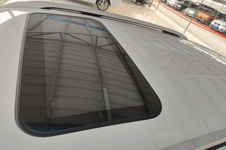 Used Soueast DX3 2018 1.5L Manual Luxury Model
