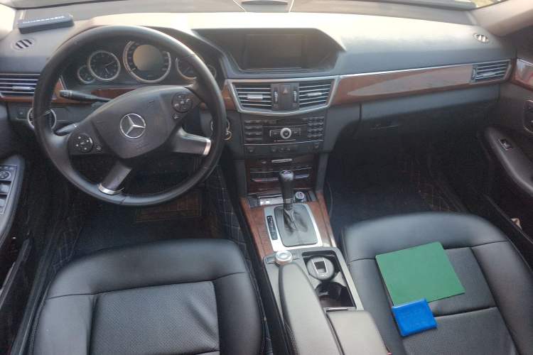 Used Mercedes-Benz E-Class 2011 E 200 L CGI Elegant Model