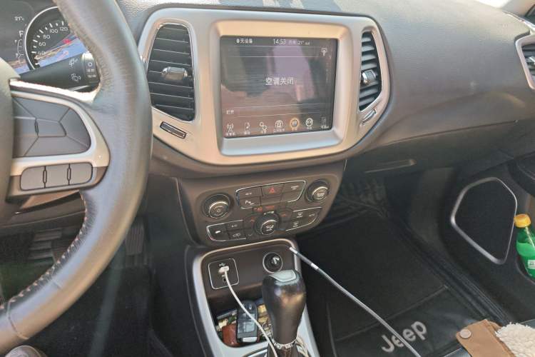 Used Jeep Compass 2017 200T Automatic Family Edition