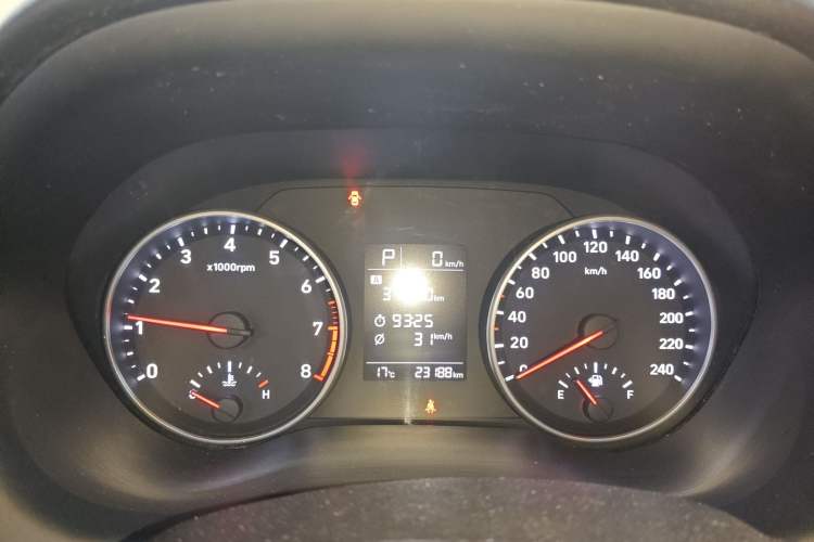 Used Hyundai Celesta 2020 1.6L Automatic GL Enjoyable Edition Instrument Cluster