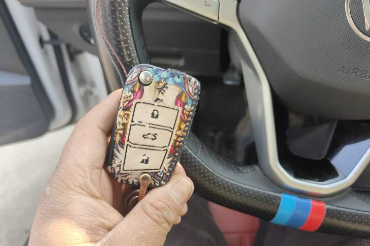 Used Volkswagen Sagitar 2023 280TSI DSG Excellence Edition Vehicle Key