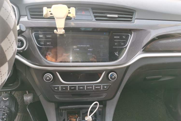 Used Geely Auto Emgrand 2017 Hatchback RS Million Edition 1.5L Manual Upward Version