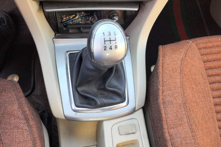 Used Ford Focus 2011 Sedan 1.8L Manual Comfort Model
