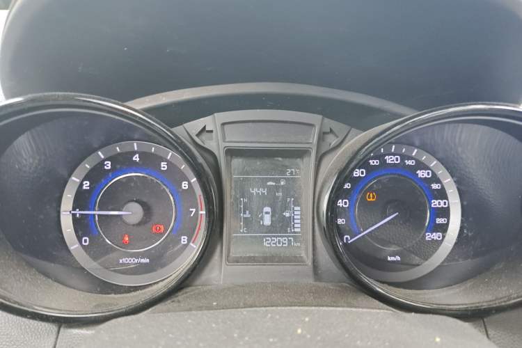 Used Changan CS15 2016 1.5L Manual Luxury Edition