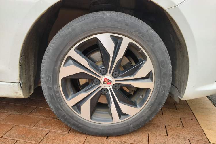 Used Roewe 360 2017 1.5L Manual Smart Screen Version