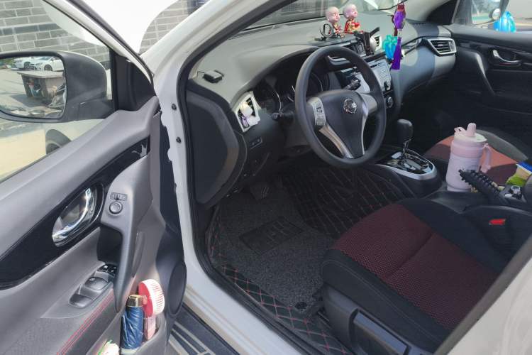 Used Nissan Qashqai 2016 2.0L CVT Elite Edition