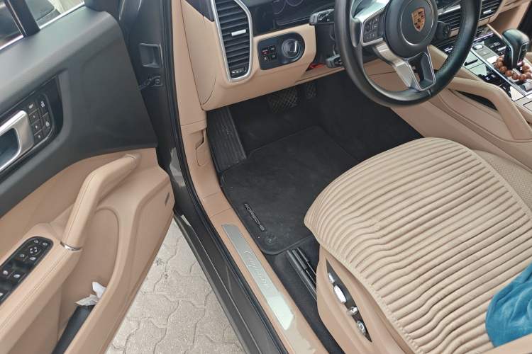 Used Porsche Cayenne E-Hybrid 2021 Cayenne E-Hybrid 2.0T

