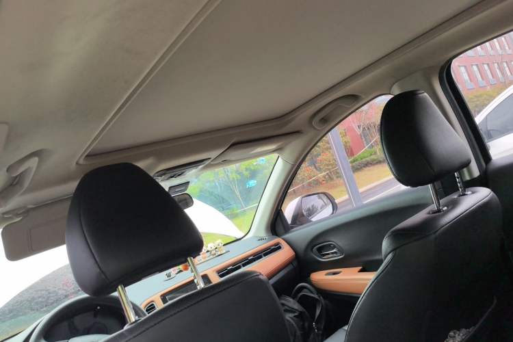 Used Honda Vezel 2017 1.8L CVT Front-Wheel Drive Pioneer Edition Headliner