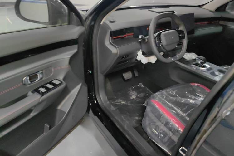 Used JETOUR Dashing 2026 Model—Youth Edition, 1.5T 6DCT Luxury Edition
