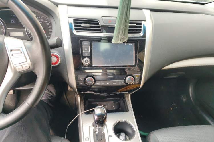 Used Nissan Teana 2016 Revised Version 2.0L XL Comfort Edition
