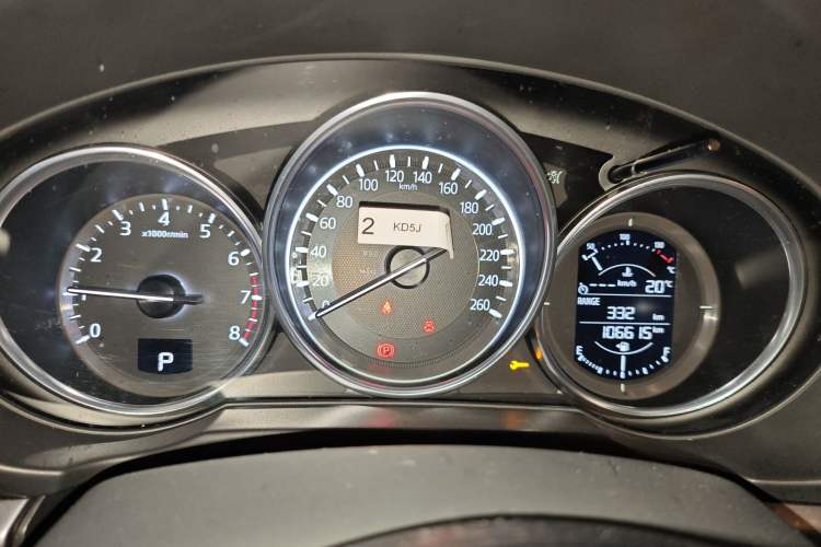 Used Mazda CX-5 2017 2.0L Automatic 2WD ZhiShang Trim China V Standard
