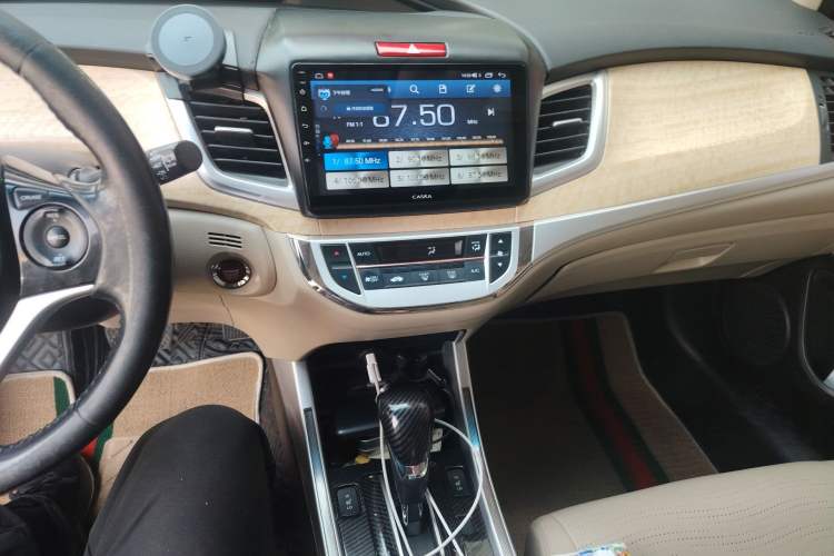 Used Honda Jade 2013 1.8L CVT Luxury Edition 5 seats