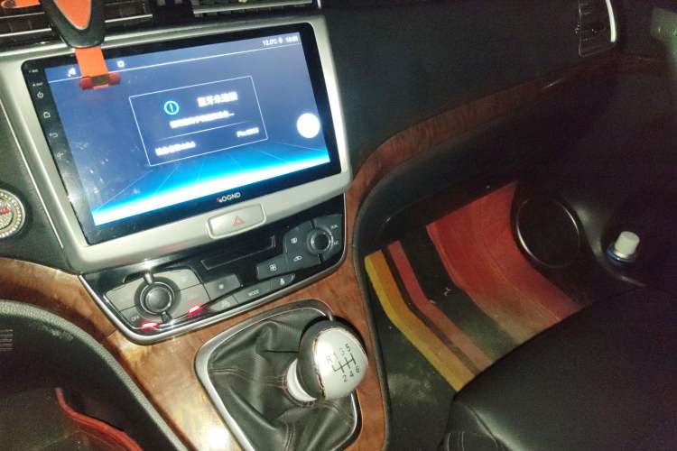 Used Haval H6 2015 Revised Version Sport Edition 1.5T Manual Transmission Two-Wheel Drive Elite Grade Audio And AC Panel