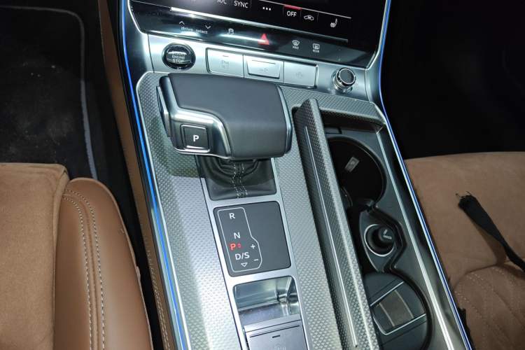 Used Audi A7L 2024 45 TFSI quattro Luxury Edition
