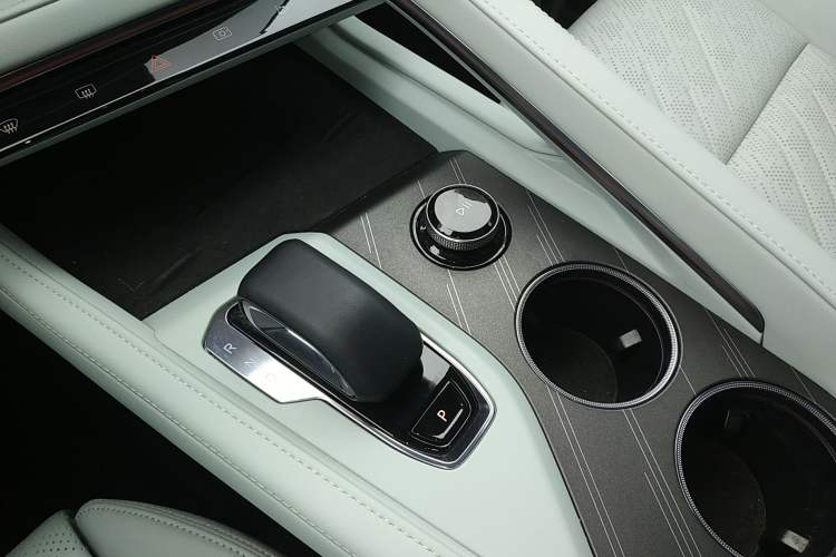 Used Zeekr 001 2024 YOU Edition 100 kWh All-Wheel Drive