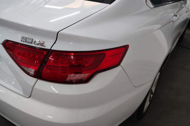 Used Geely Auto Emgrand GL 2017 1.3T DCT Luxury Model Right Rear Taillight