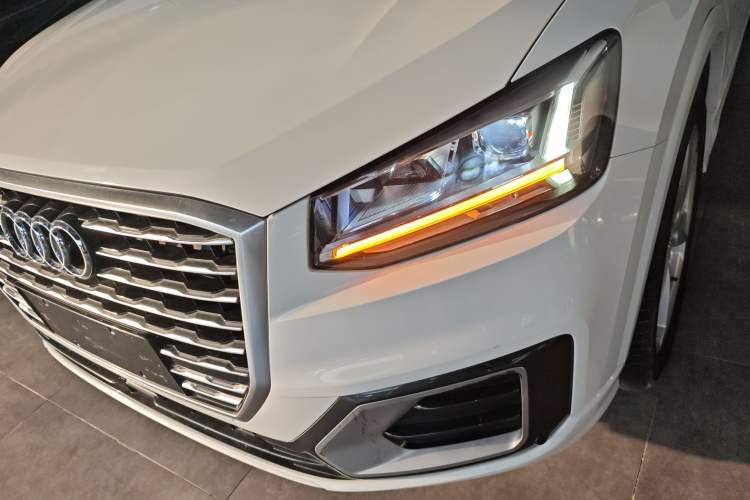 Used Audi Q2L 2018 35 TFSI Fashion Elegant Version China V