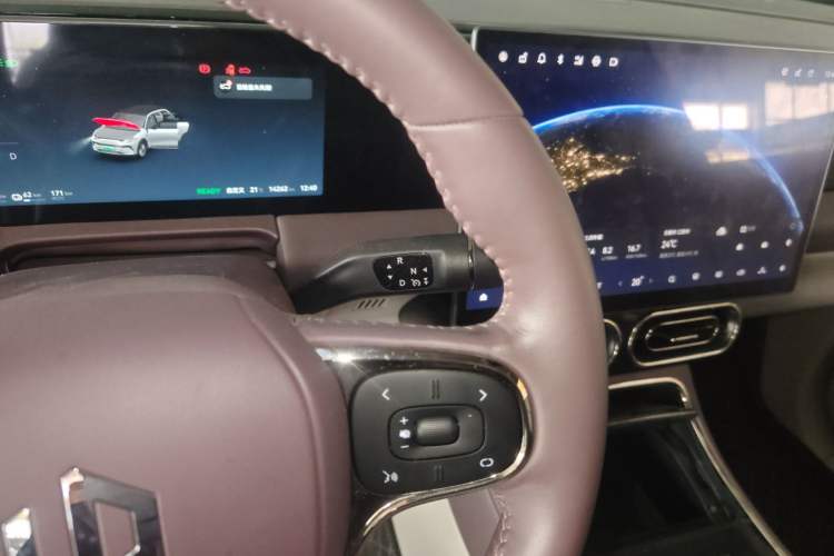 Used Leapmotor C11 2024 Range-Extended 300 Luxury Edition
