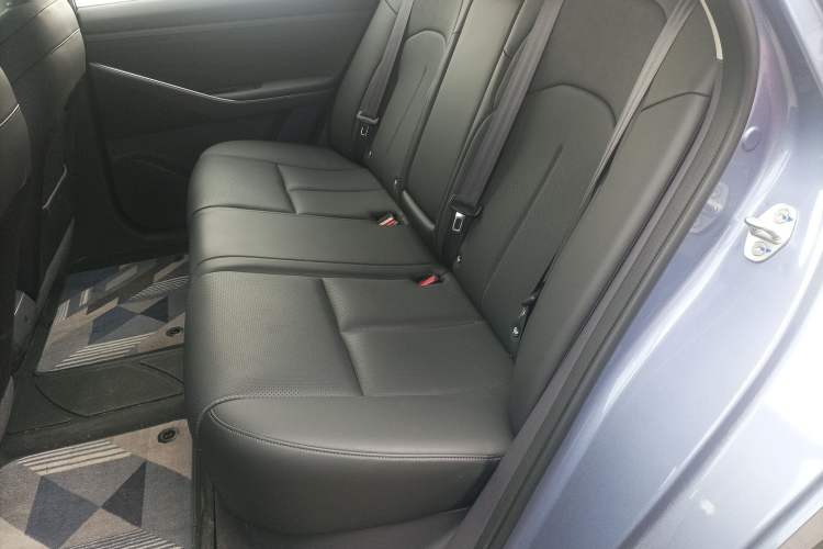 Used Nissan N6 2026 Model 180 Max