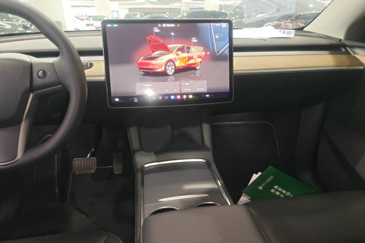 Used Tesla Model Y 2022 Rear-Wheel-Drive Version Audio And AC Panel