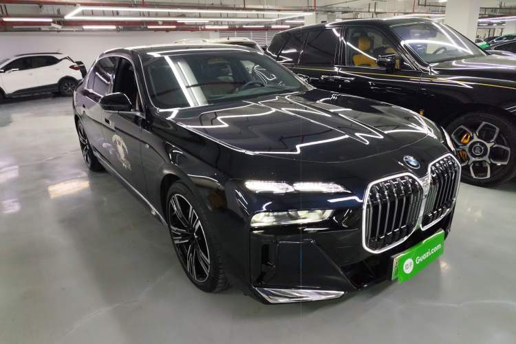 Used BMW i7 2023 eDrive50L Prestige M Sport Package
