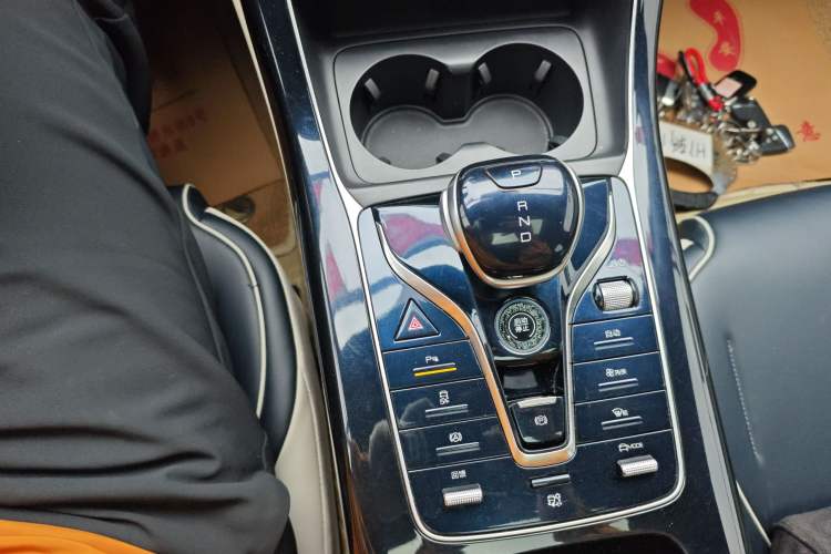 Used BYD Qin PLUS 2021 EV 400KM Luxury Model
