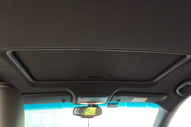 Used Chevrolet Monza 2019 RS 330T Automatic Comfort Edition China VI Standard