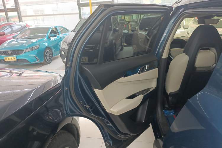 Used Lynk & Co 01 2019 2.0T Two-Wheel Drive Zhaopu Version China VI Standard