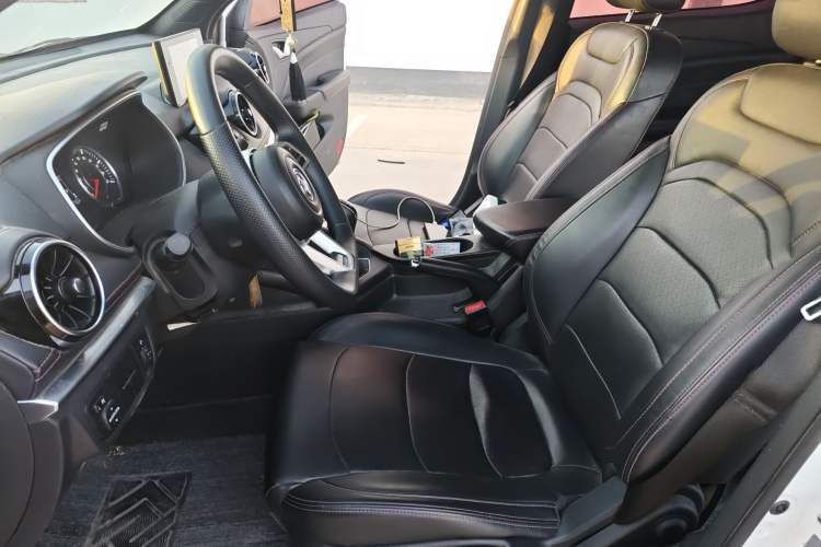 Used Dongfeng Fengon 500 2022 1.5L Manual Enjoyment Model Left Front Seat