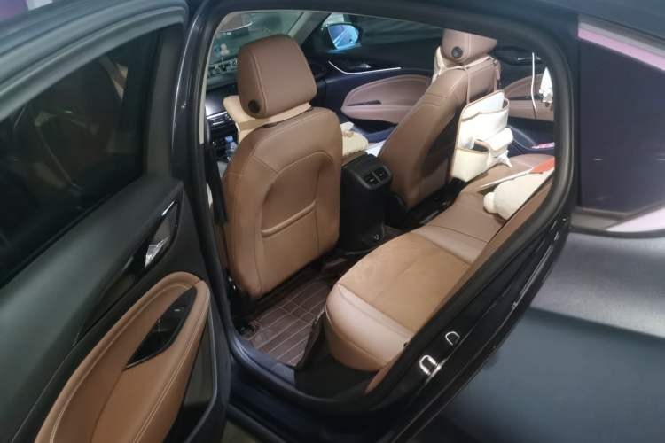 Used Buick Regal 2019 20T Luxury Model China VI Standard
