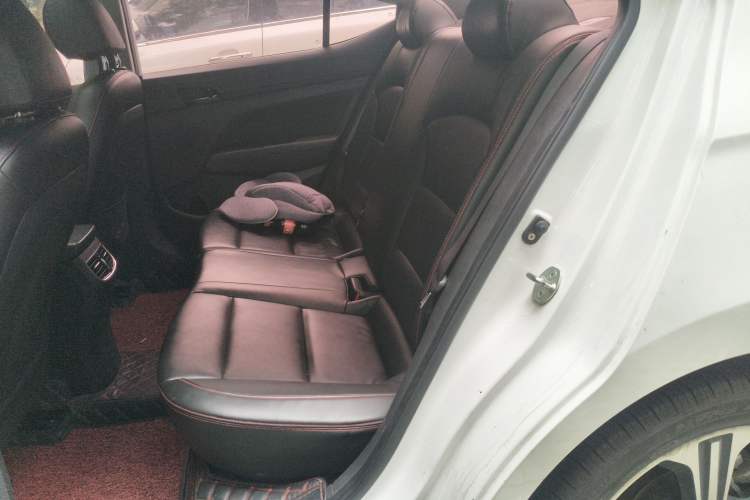 Used Hyundai Elantra (6th Generation / Lingdong) 2018 1.4T Dual-Clutch Xuan Dong · Dynamic Edition
