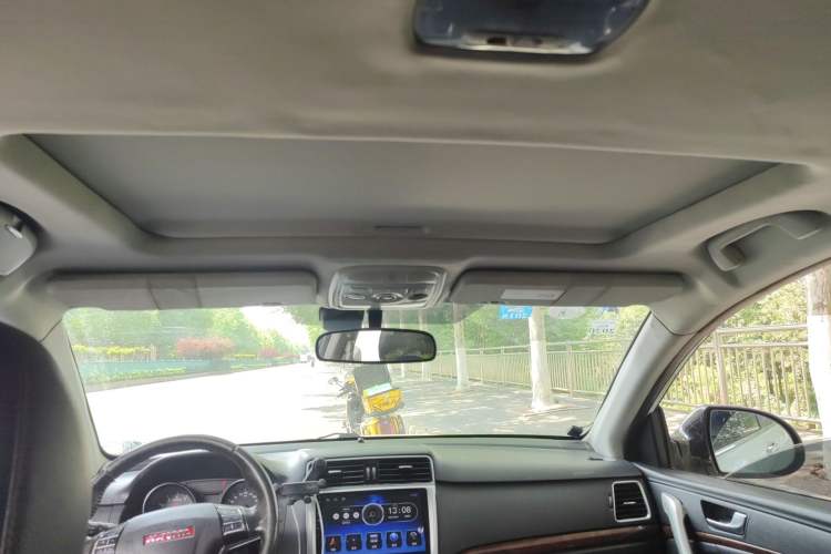 Used Haval H6 2013 Sport Edition 1.5T Manual Two-Wheel Drive Prestige Model Headliner