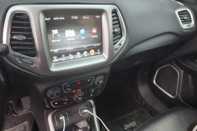 Used Jeep Compass 2017 200T Automatic Family Edition