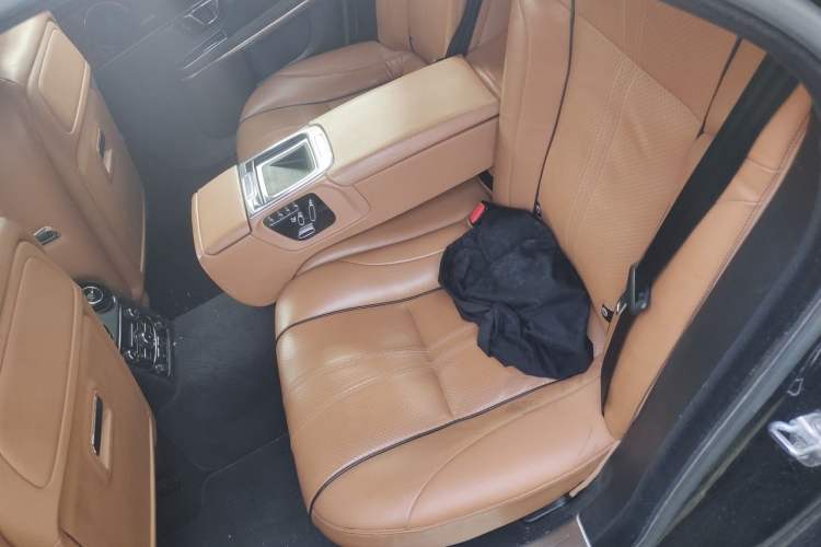 Used Jaguar XJ 
