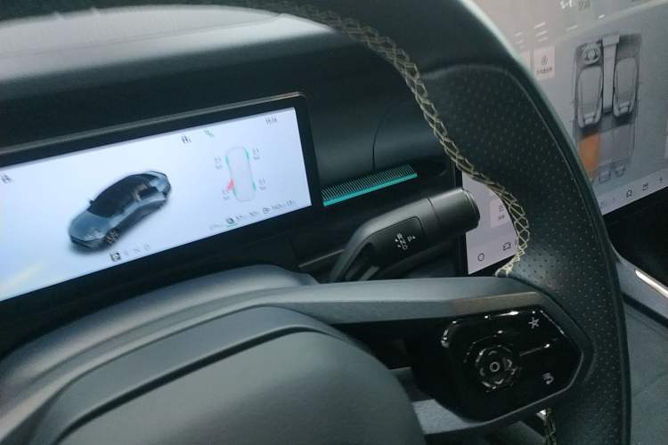 Used Lynk & Co 07 2024 EM-P 126 Long-Range Ultra
