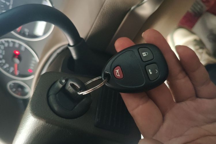 Used Buick GL8 2014 2.4L Classic Edition