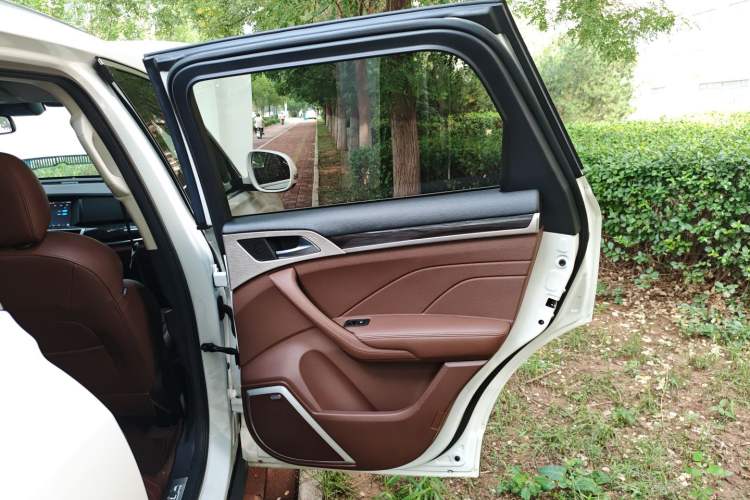 Used Haval H7 2019 2.0T Smart Enjoyment Version China VI Standard