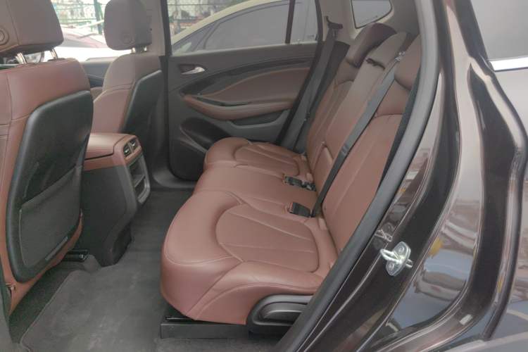 Used Buick Envision 2020 20T Two-Wheel Drive Luxury Model
