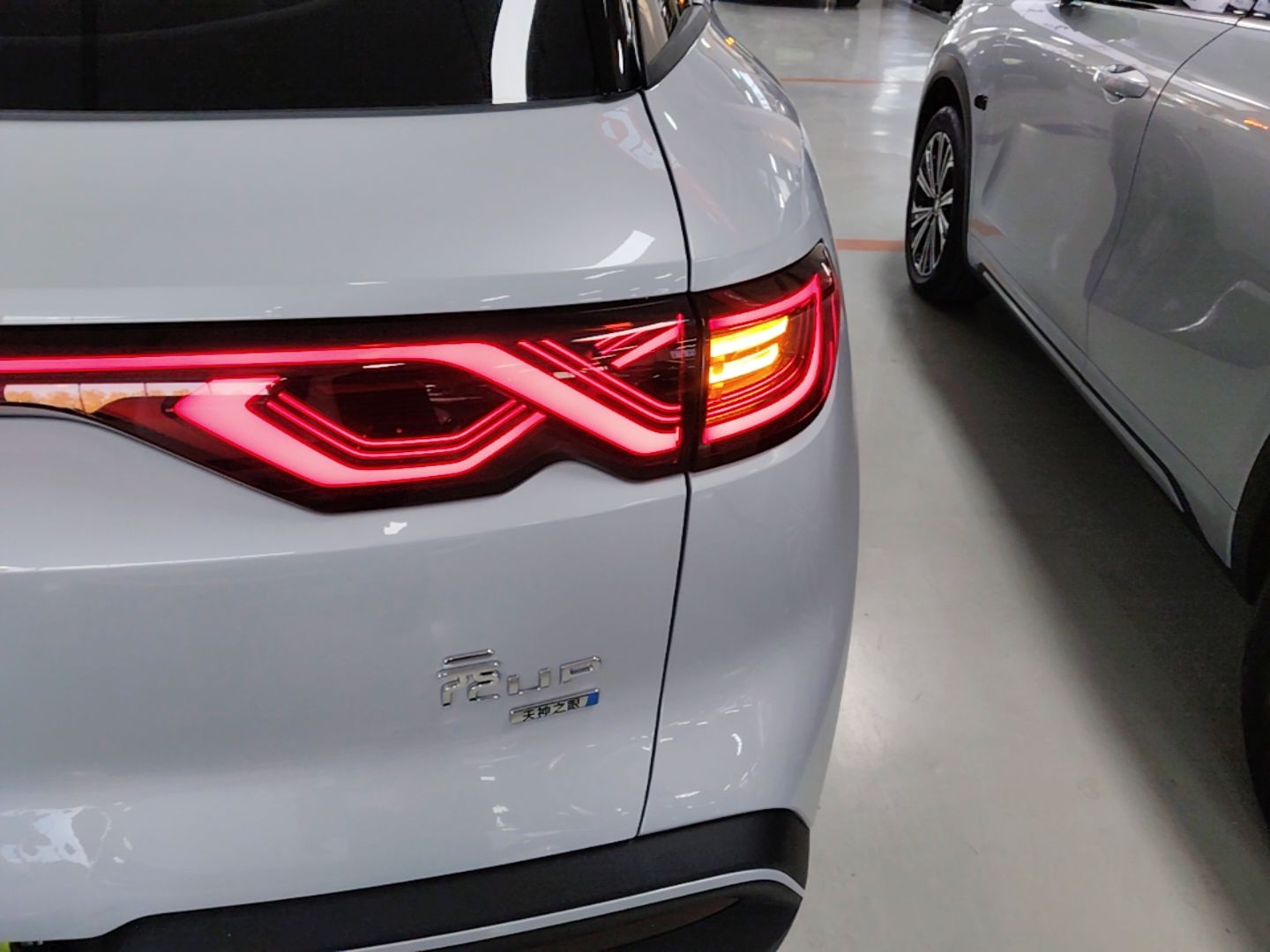 BYD Yuan UP 2025 Intelligent Driving Version 401 KM Dynamic Edition — снимка 9