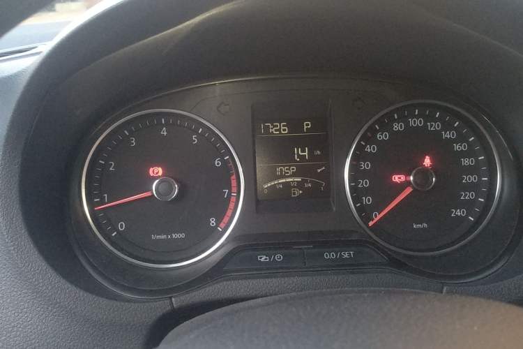 Used Volkswagen Polo 2014 1.6L Automatic Comfort Edition
